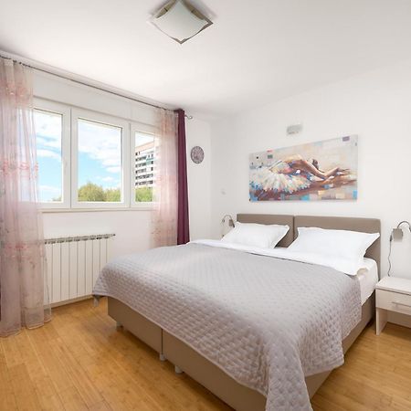Comfortable Apartment สปลิท ภายนอก รูปภาพ
